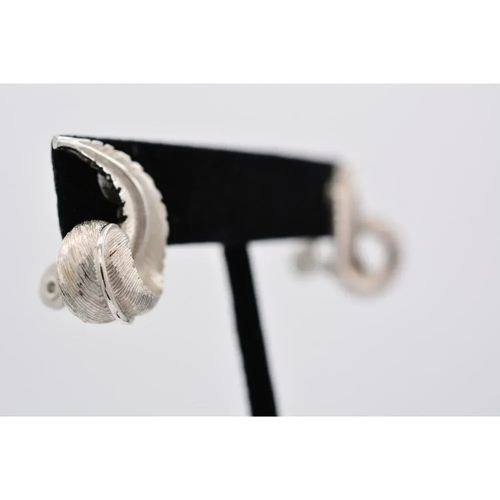 Monet Vintage Leaf Clip On Earrings Feather Brushed Silver Signed 1970s BinAZ